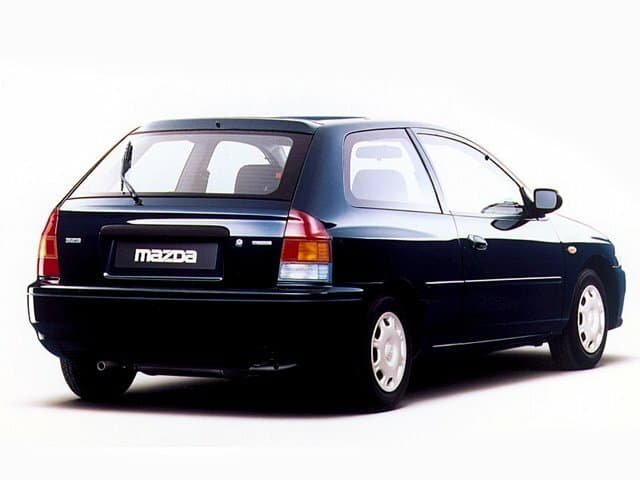 Mazda 323 V (BA) — 3/4 arxadan