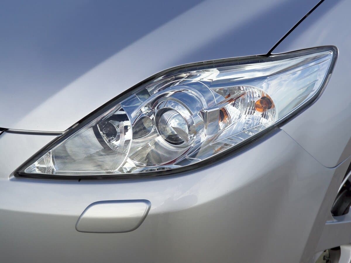 Mazda 5 I (CR) — Fara