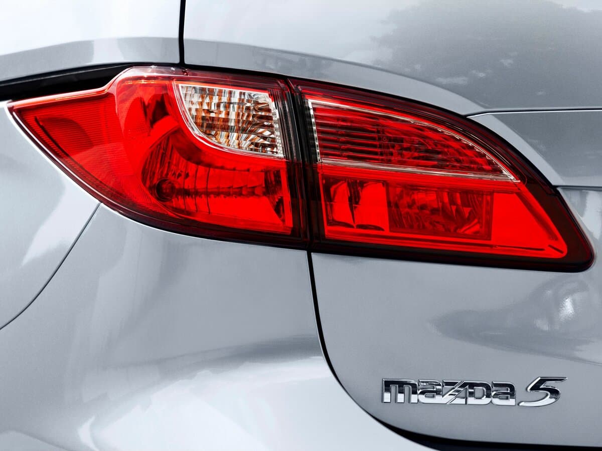 Mazda 5 II (CW) — Detal