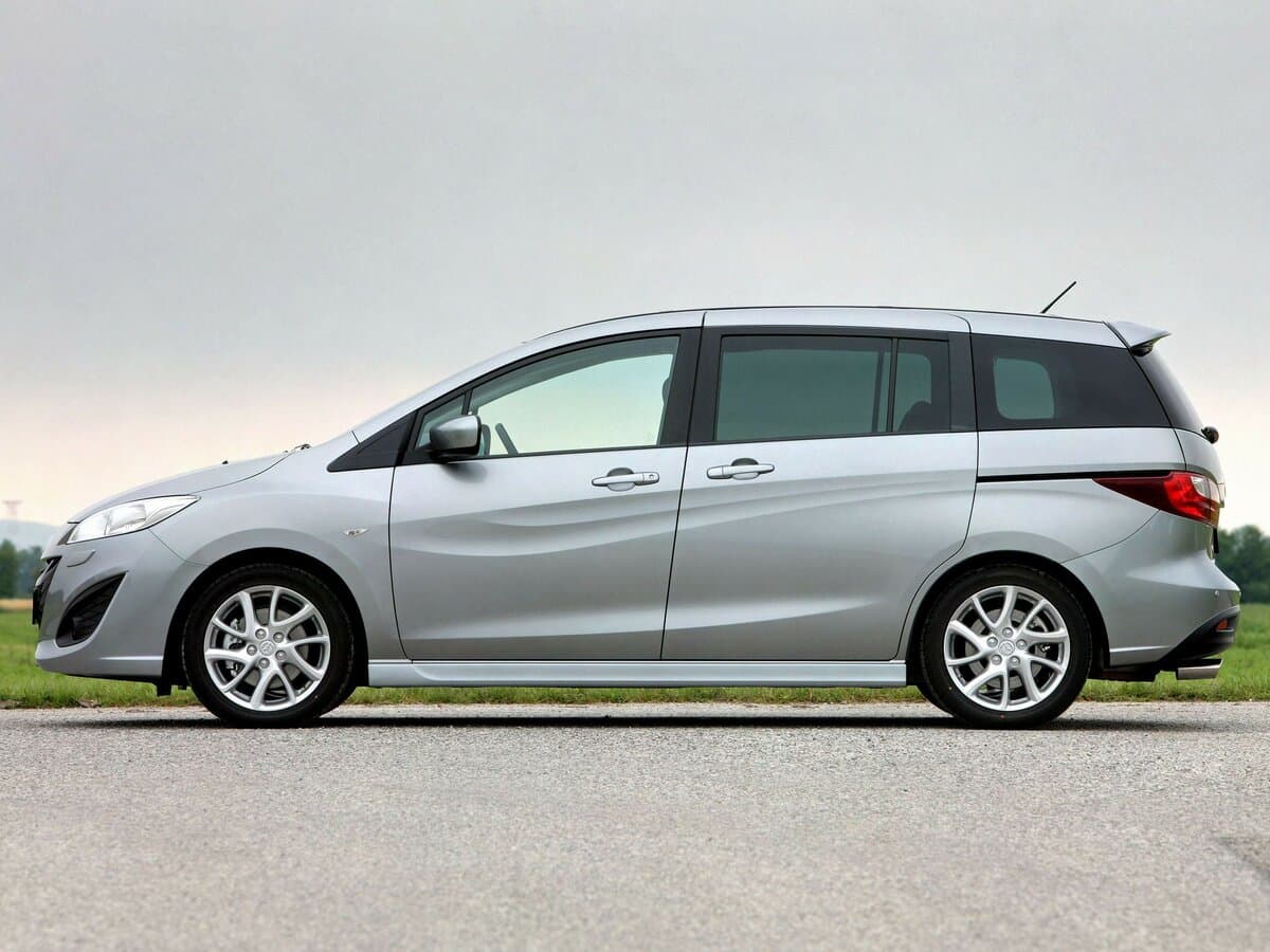 Mazda 5 II (CW) — Yandan