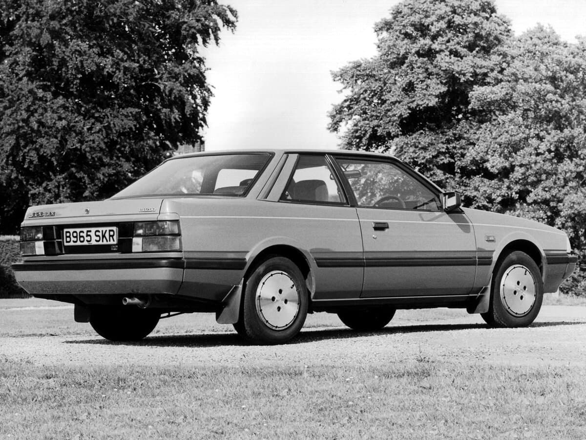 Mazda 626 II (GC) — 3/4 arxadan