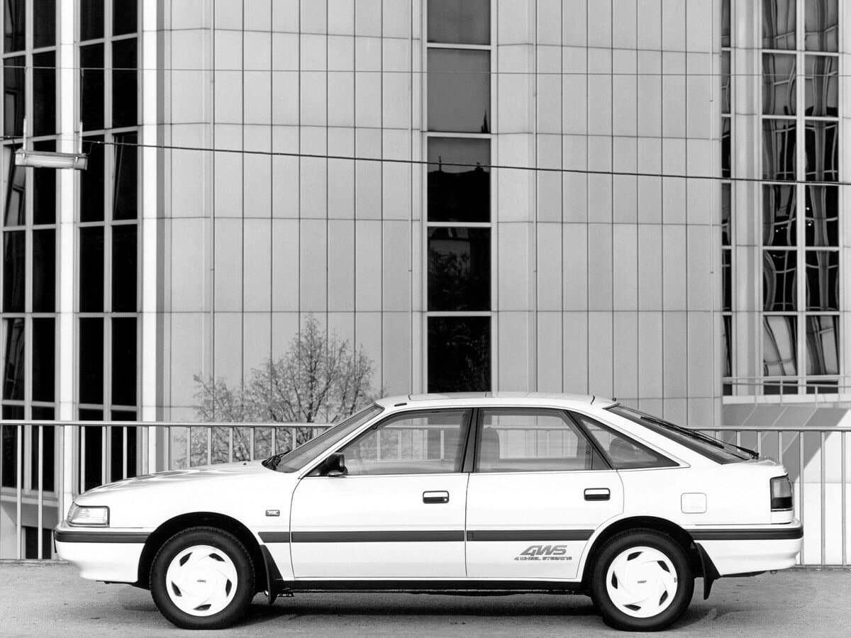 Mazda 626 III (GD) — Yandan