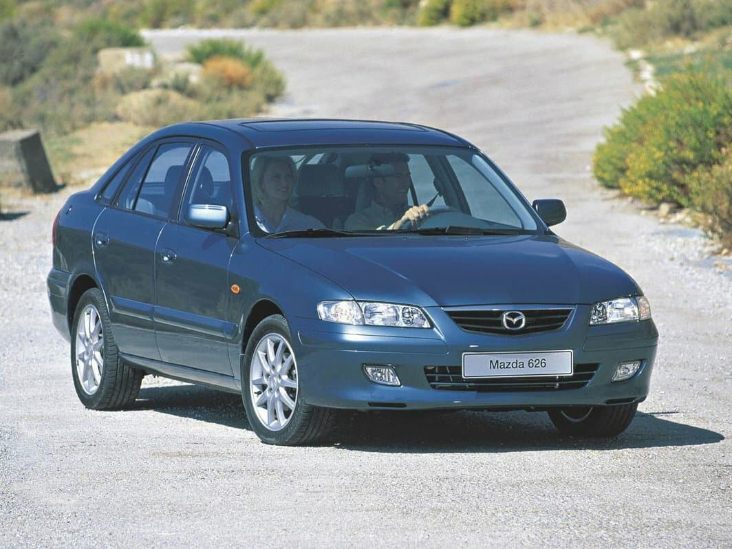 Mazda 626 V (GF) — Öndən
