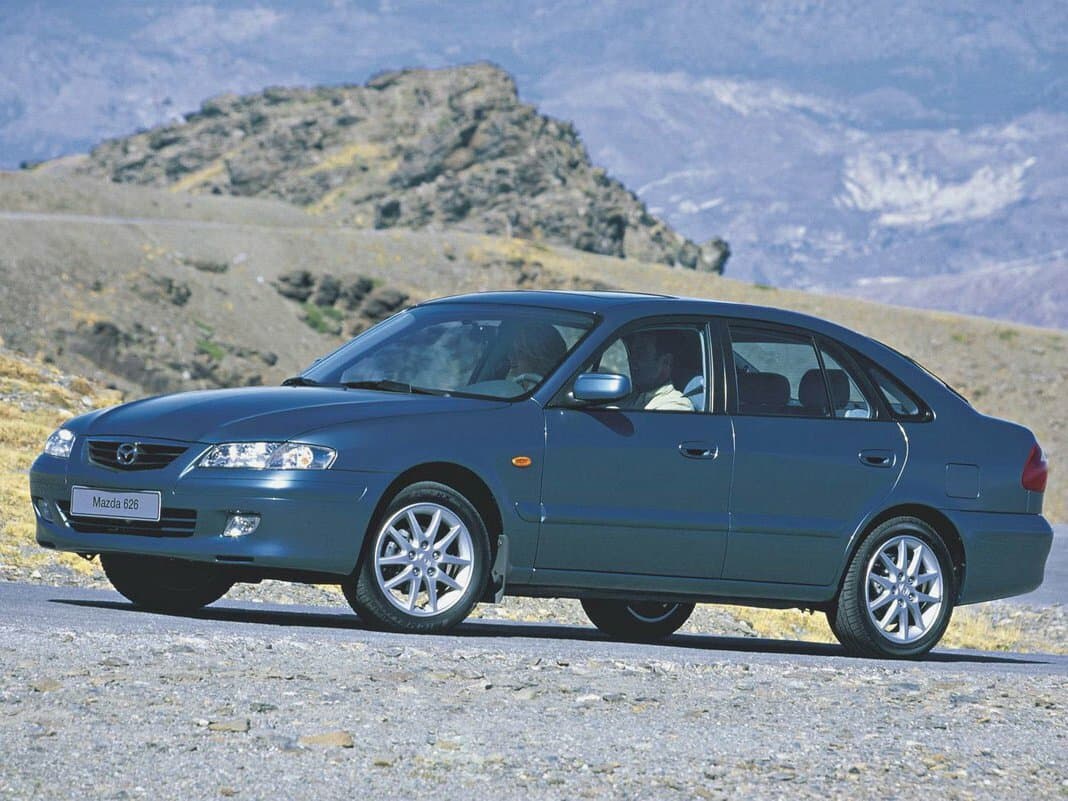 Mazda 626 V (GF) — Əsas şəkil