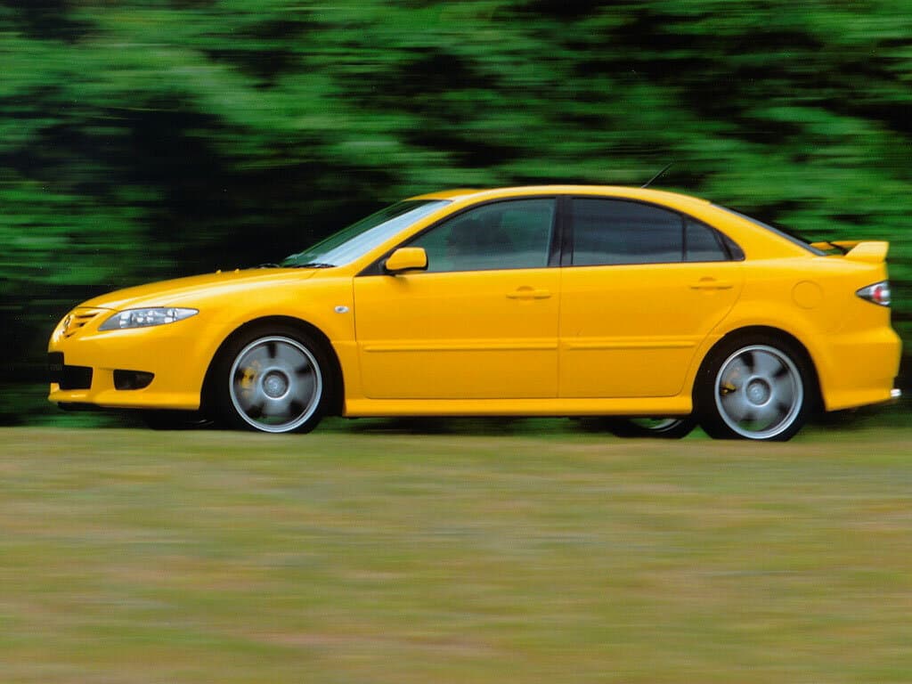 Mazda Atenza I — Yandan