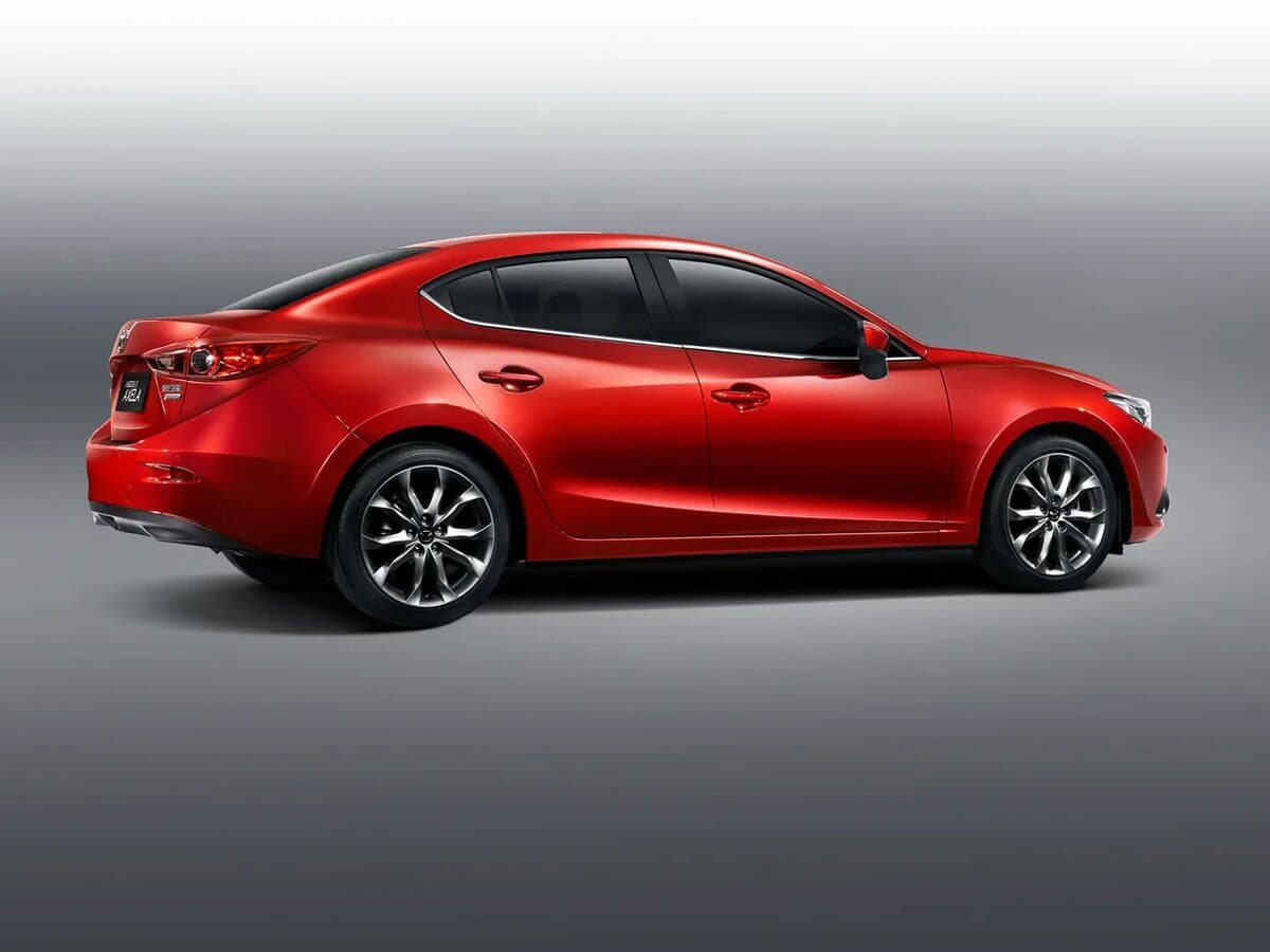 Mazda Axela III — Yandan