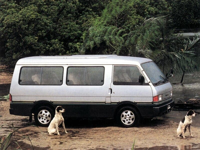 Mazda Bongo III — Yandan
