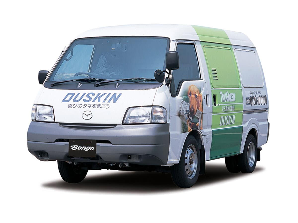 Mazda Bongo IV — Öndən