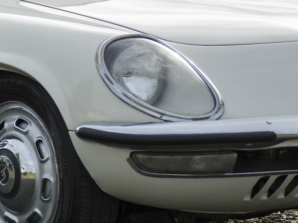 Mazda Cosmo L10 — Fara