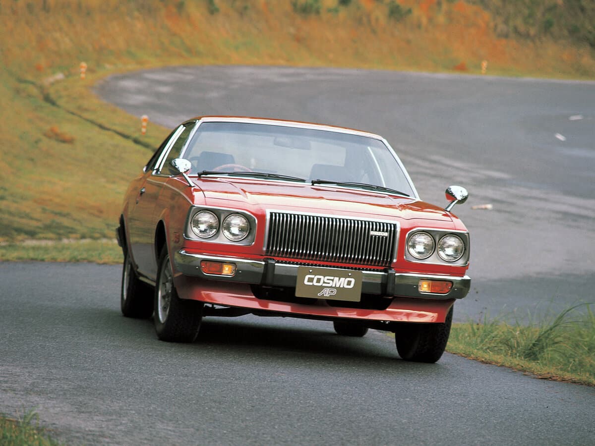 Mazda Cosmo CD — Öndən