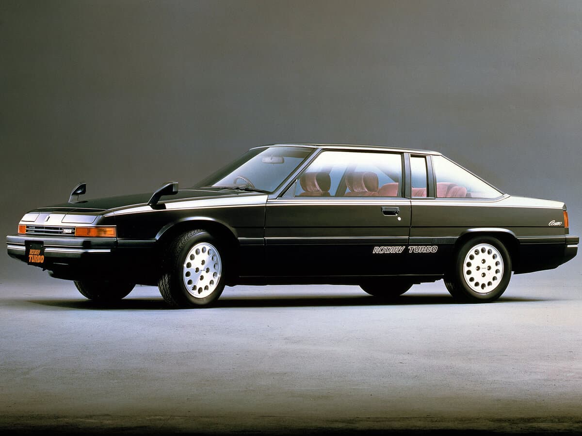 Mazda Cosmo HB — Yandan