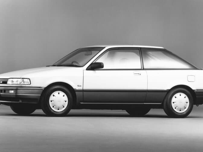 Mazda Etude I — Yandan