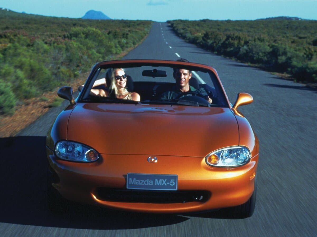 Mazda MX-5 II (NB) — Öndən