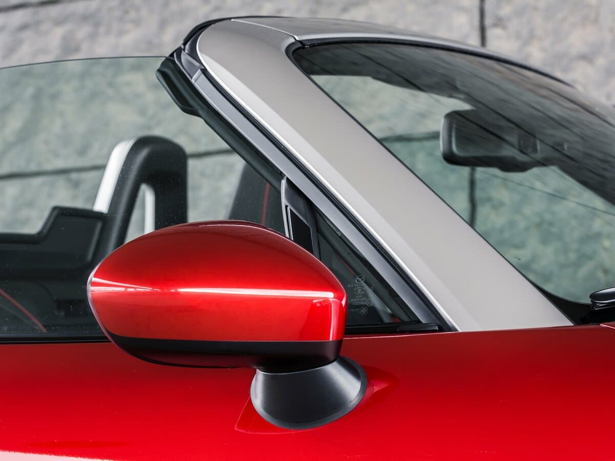 Mazda MX-5 IV (ND) — Yan güzgü