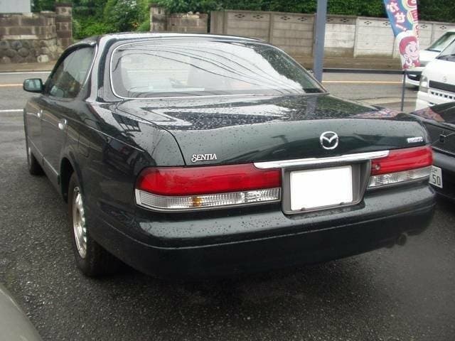 Mazda Sentia II (HE) — 3/4 arxadan