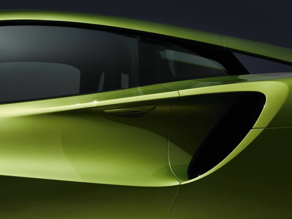 McLaren Artura 2021 – indiyədək — Qapı