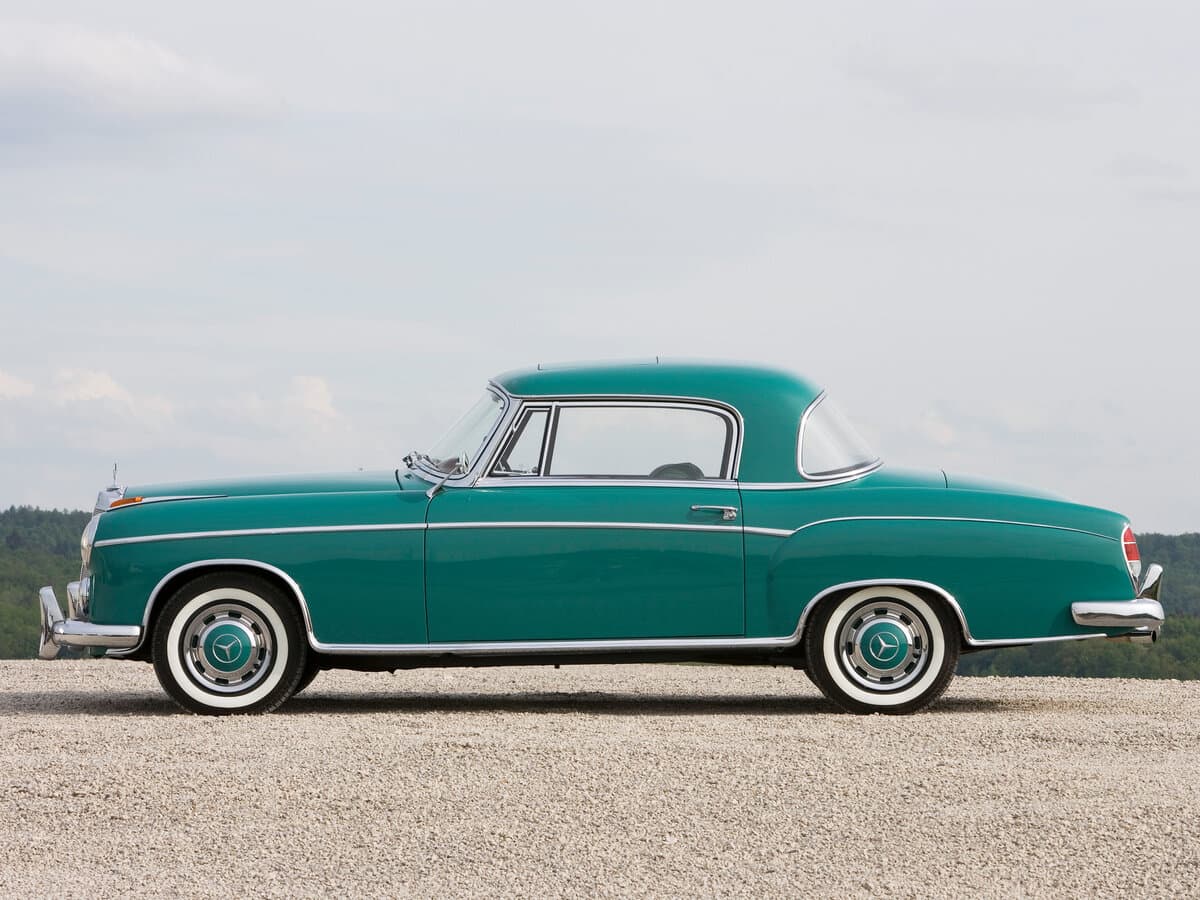 Mercedes-Benz W180 II — Yandan
