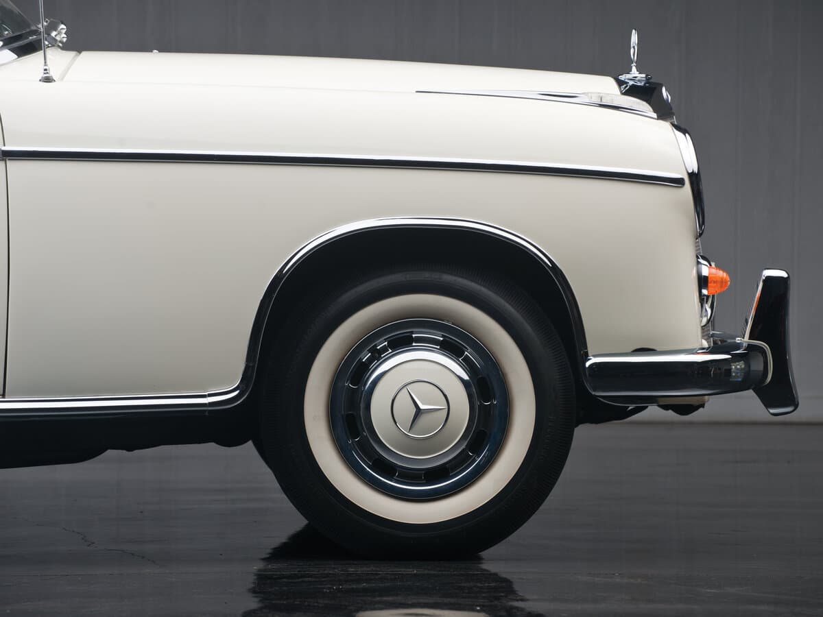 Mercedes-Benz W180 II — Təkər