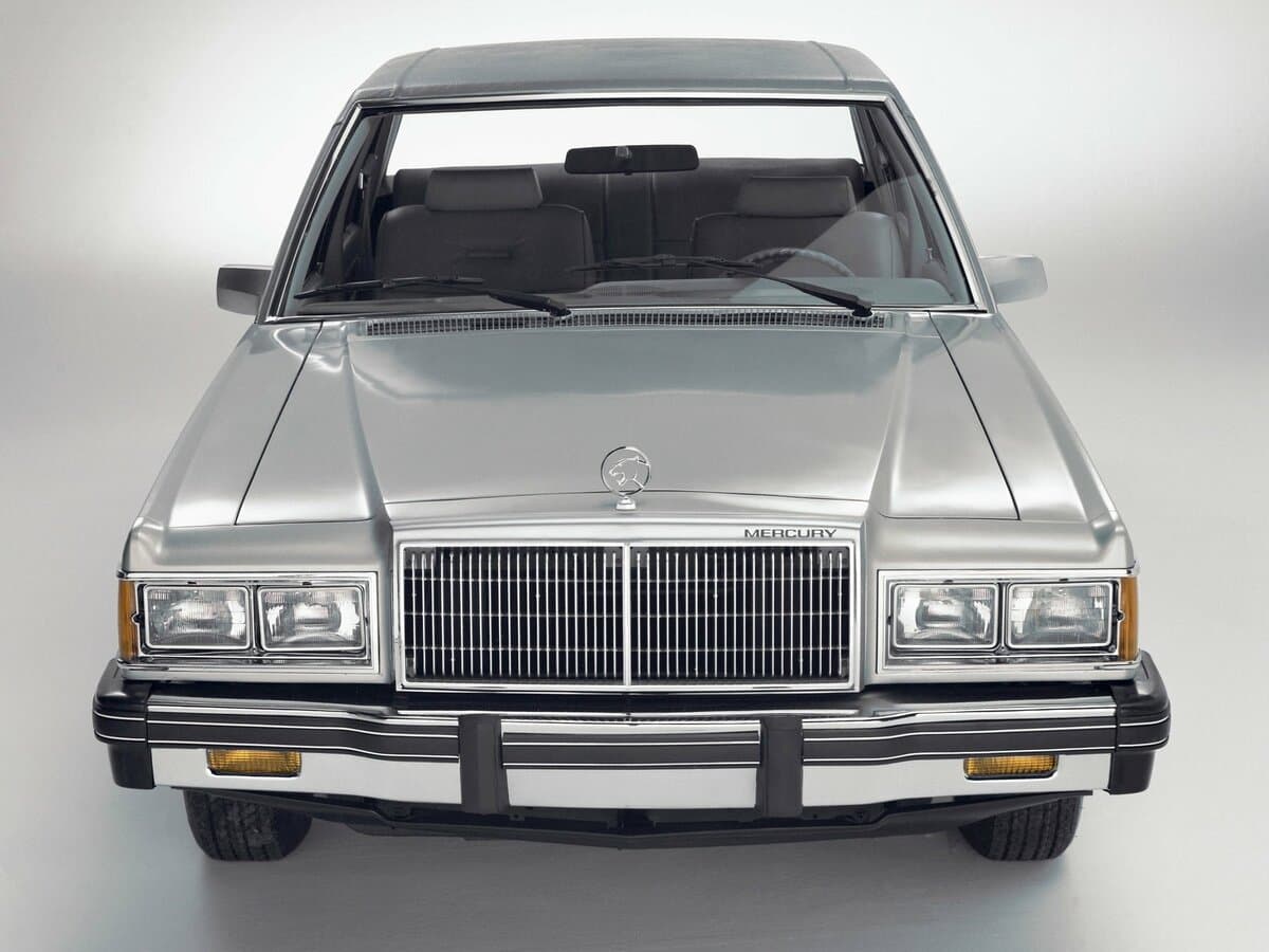 Mercury Cougar V — Öndən