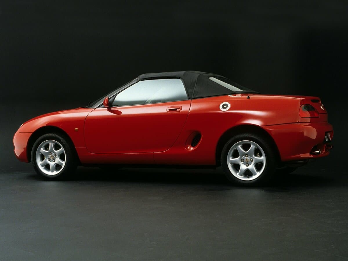 MG F 1995 – 2002 — Yandan