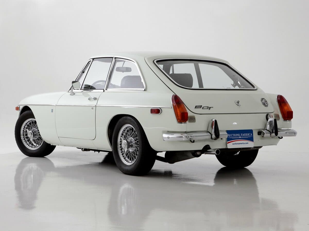 MG MGB 1966 – 1980 — 3/4 arxadan