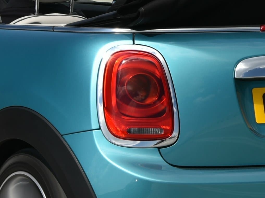 Mini Cabrio III — Detal