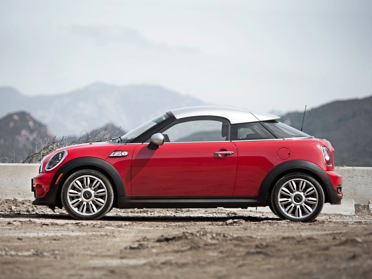 Mini Coupe I — Yandan