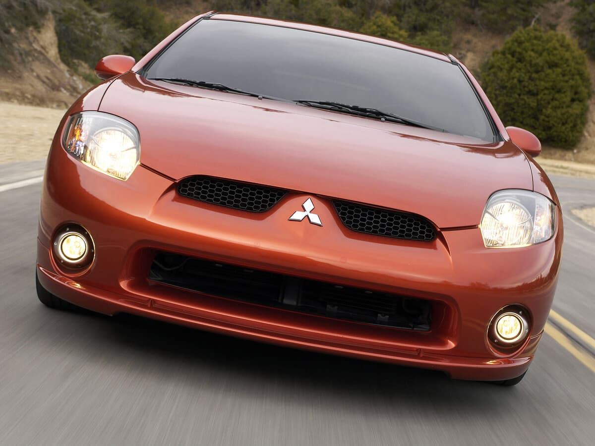 Mitsubishi Eclipse IV — Öndən