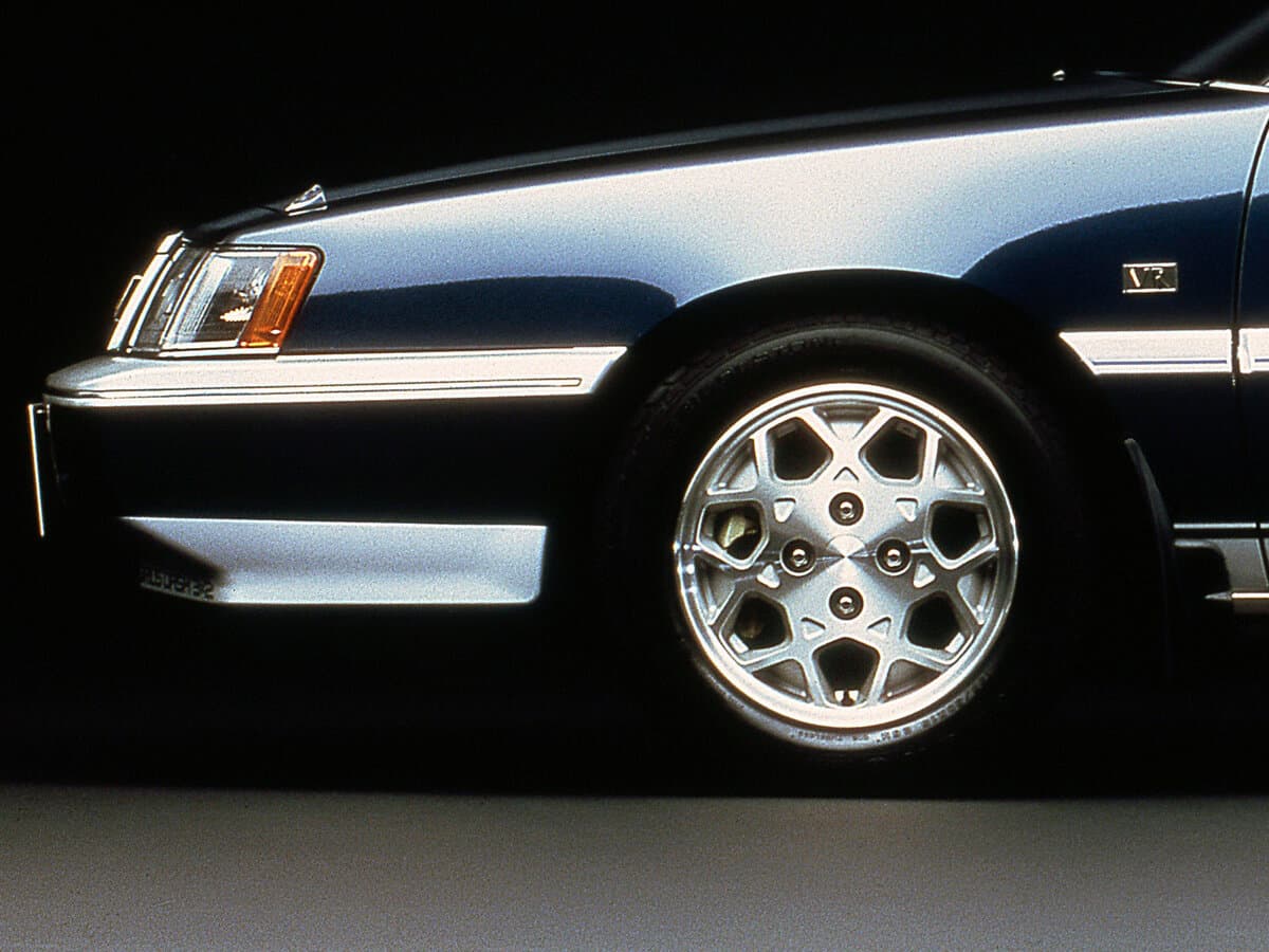 Mitsubishi Eterna V — Təkər