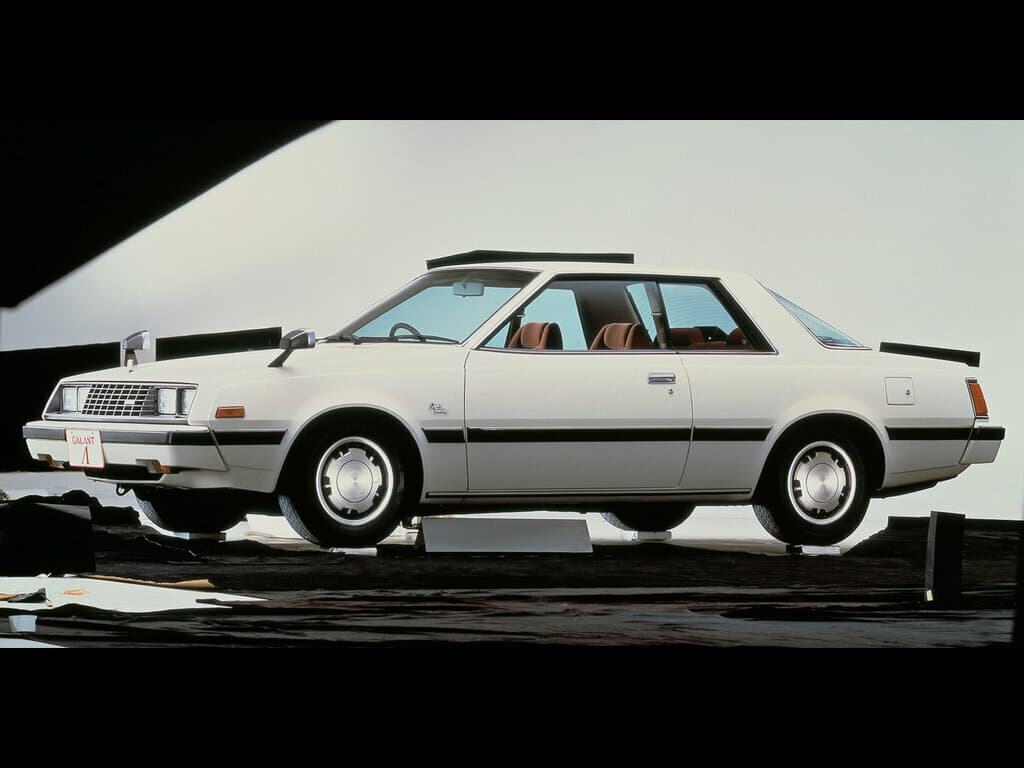 Mitsubishi Galant IV — Yandan