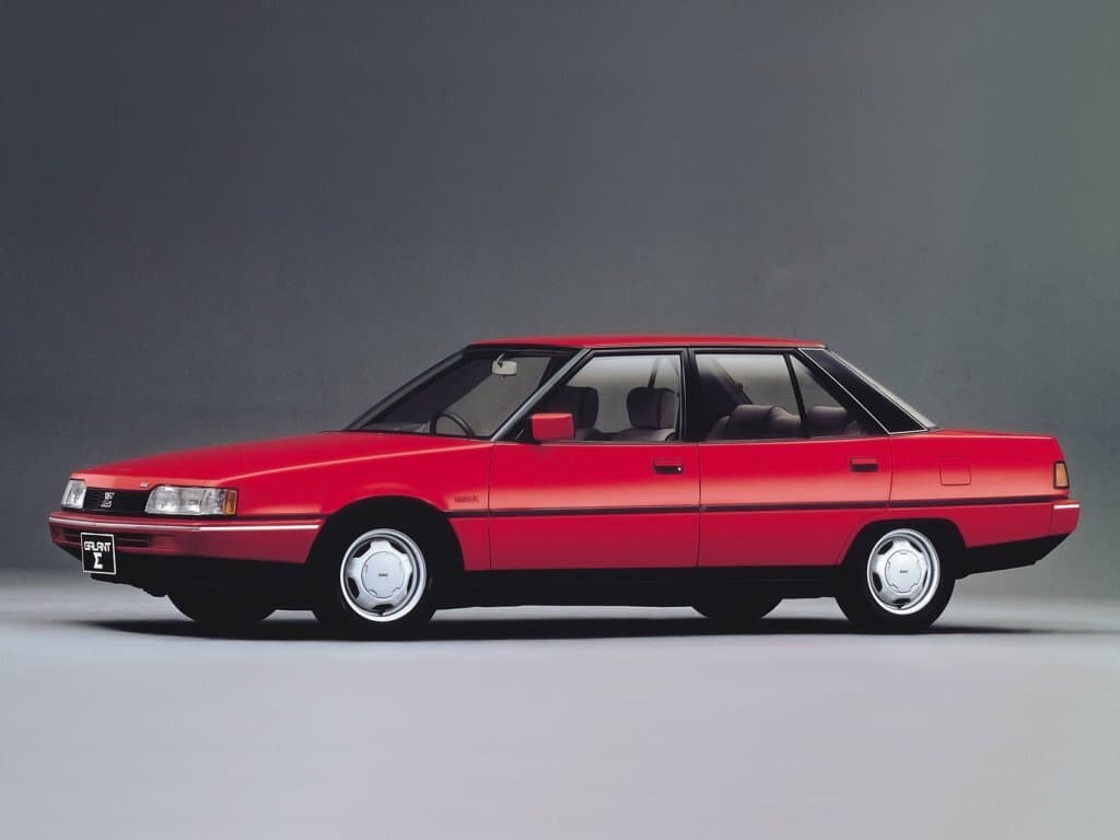 Mitsubishi Galant V — Yandan