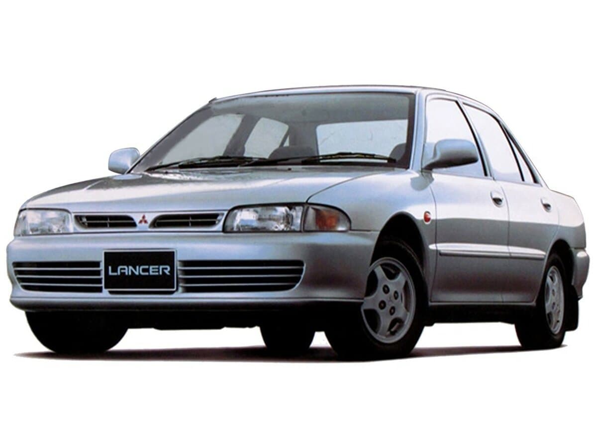Mitsubishi Lancer VI — Öndən