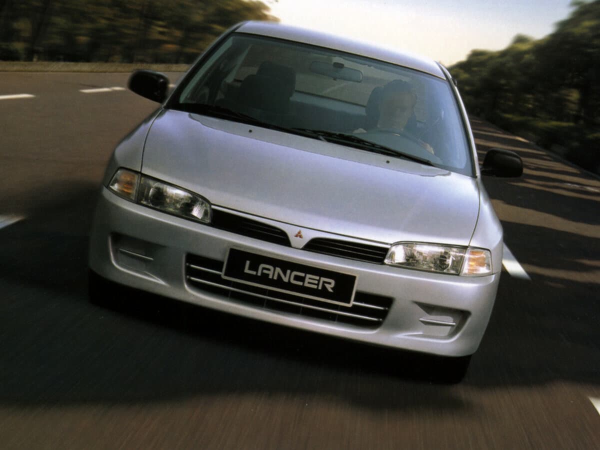 Mitsubishi Lancer VII — Öndən