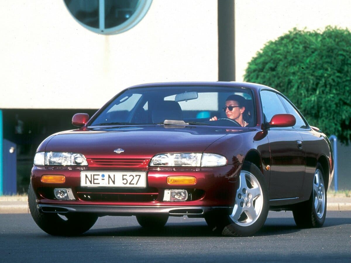 Nissan 200SX S14 — Öndən