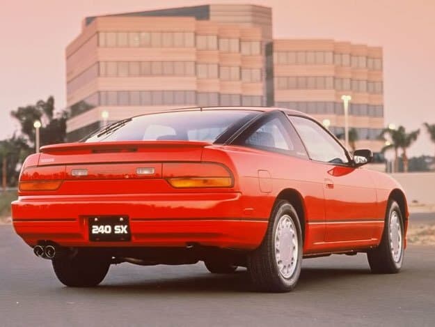 Nissan 240SX S13 — 3/4 arxadan