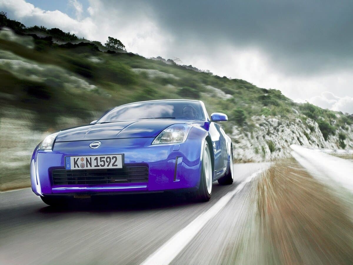 Nissan 350Z I — Öndən