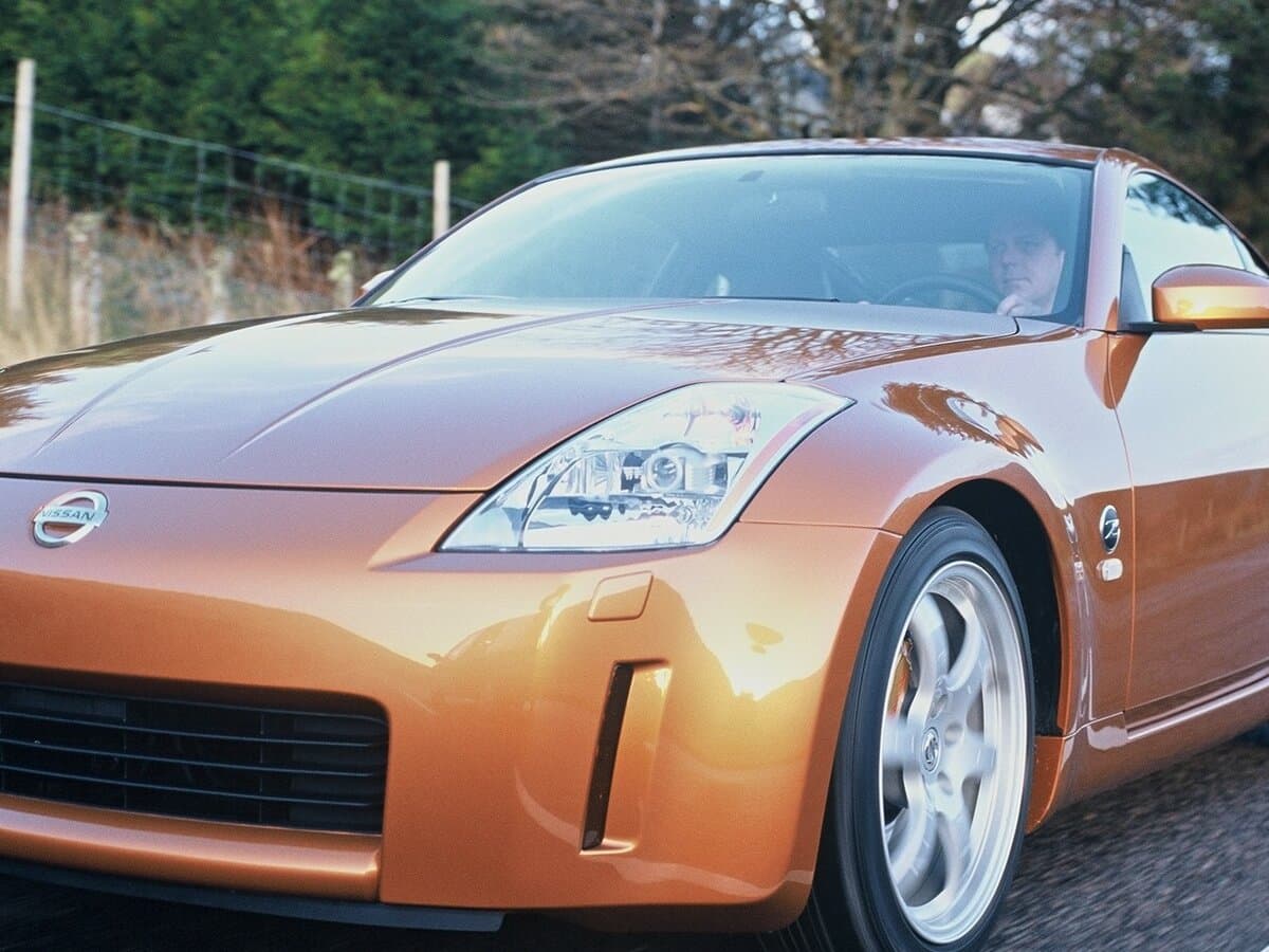 Nissan 350Z I — Fara