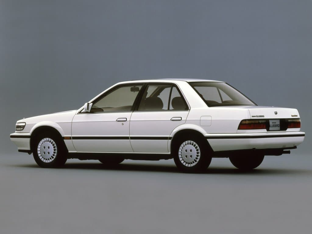 Nissan Bluebird IX (U12) — 3/4 arxadan