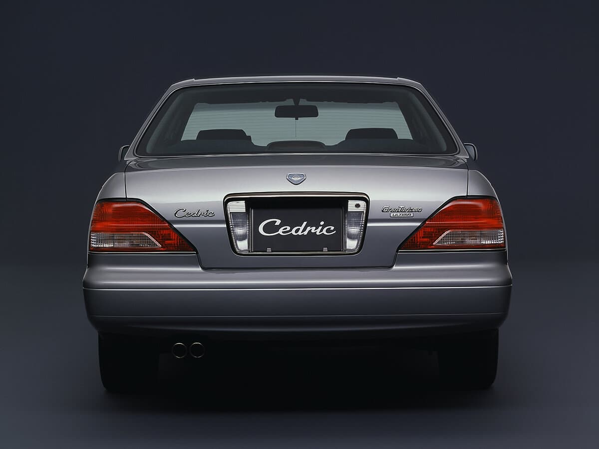 Nissan Cedric IX (Y33) — Arxadan