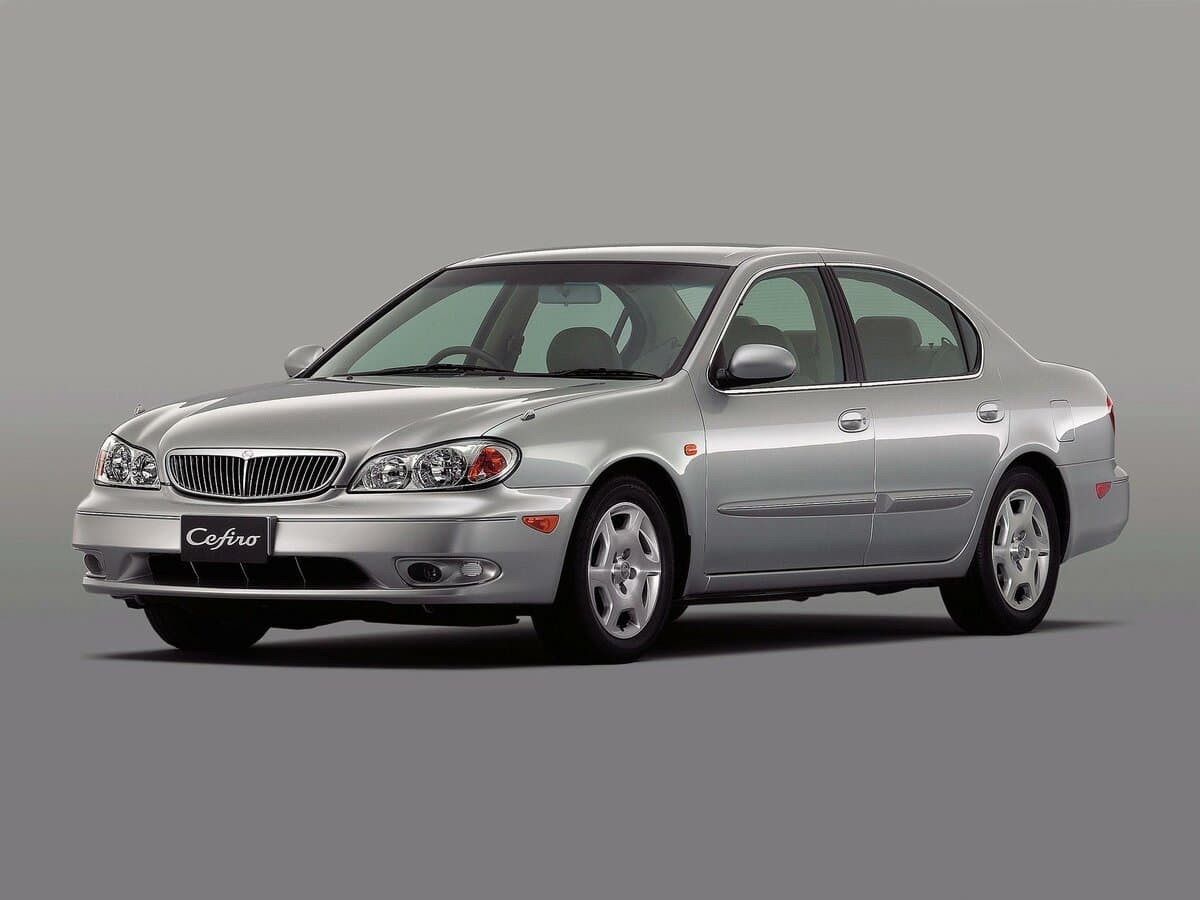 Nissan Cefiro III (A33)