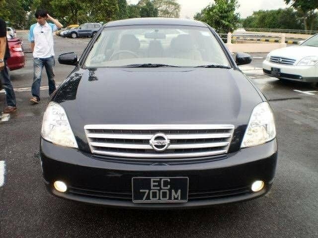 Nissan Cefiro IV (J31) — Öndən