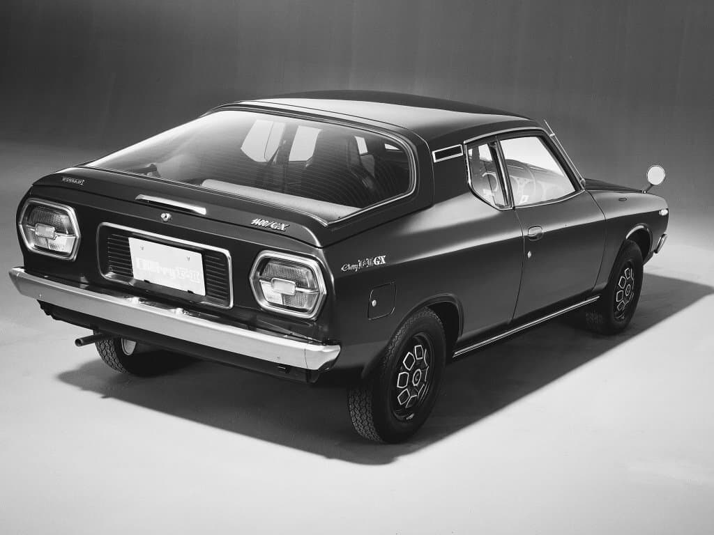 Nissan Cherry II (F10) — 3/4 arxadan