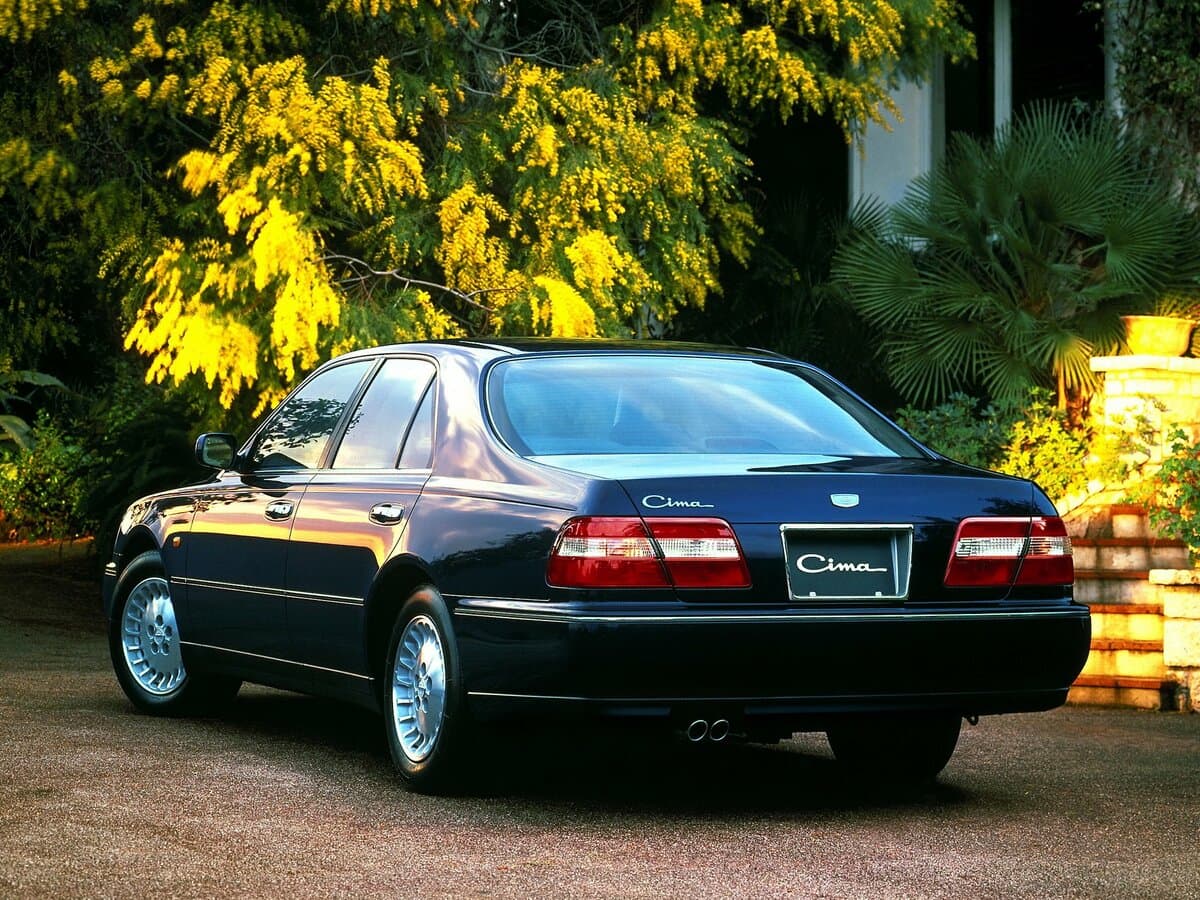 Nissan Cima III (Y33) — 3/4 arxadan