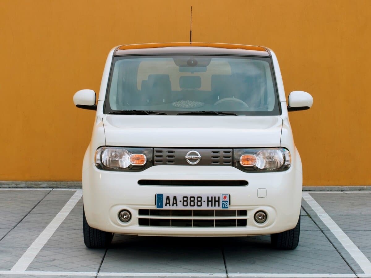 Nissan Cube III (Z12) — Öndən