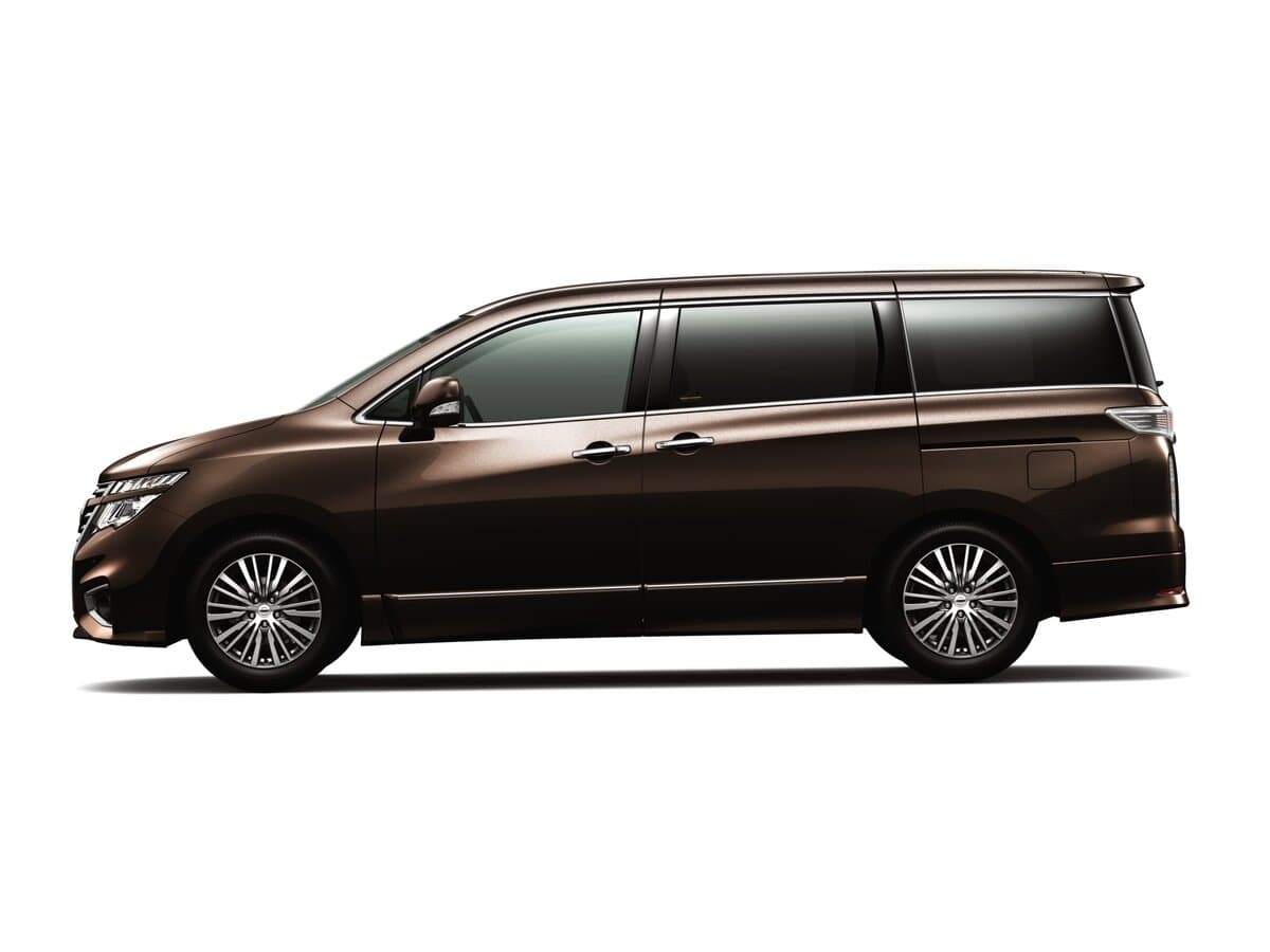 Nissan Elgrand III (E52) Restayling — Yandan