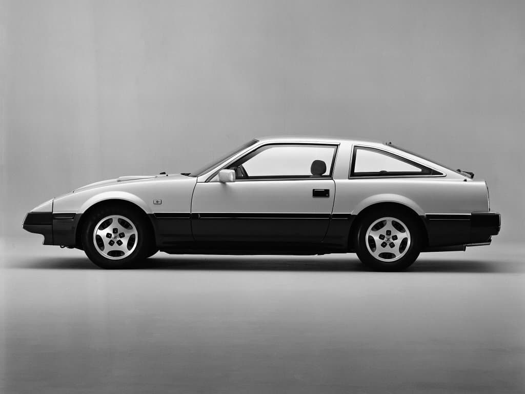 Nissan Fairlady Z III (Z31) — Yandan