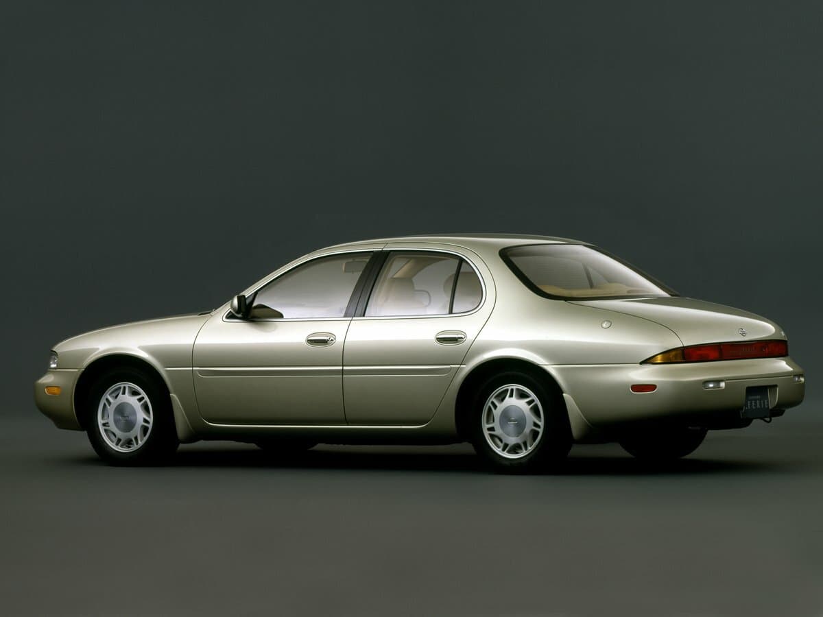 Nissan Leopard III (Y32) — 3/4 arxadan