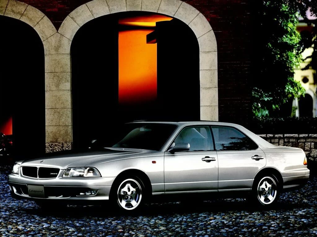 Nissan Leopard IV (Y33) — Yandan