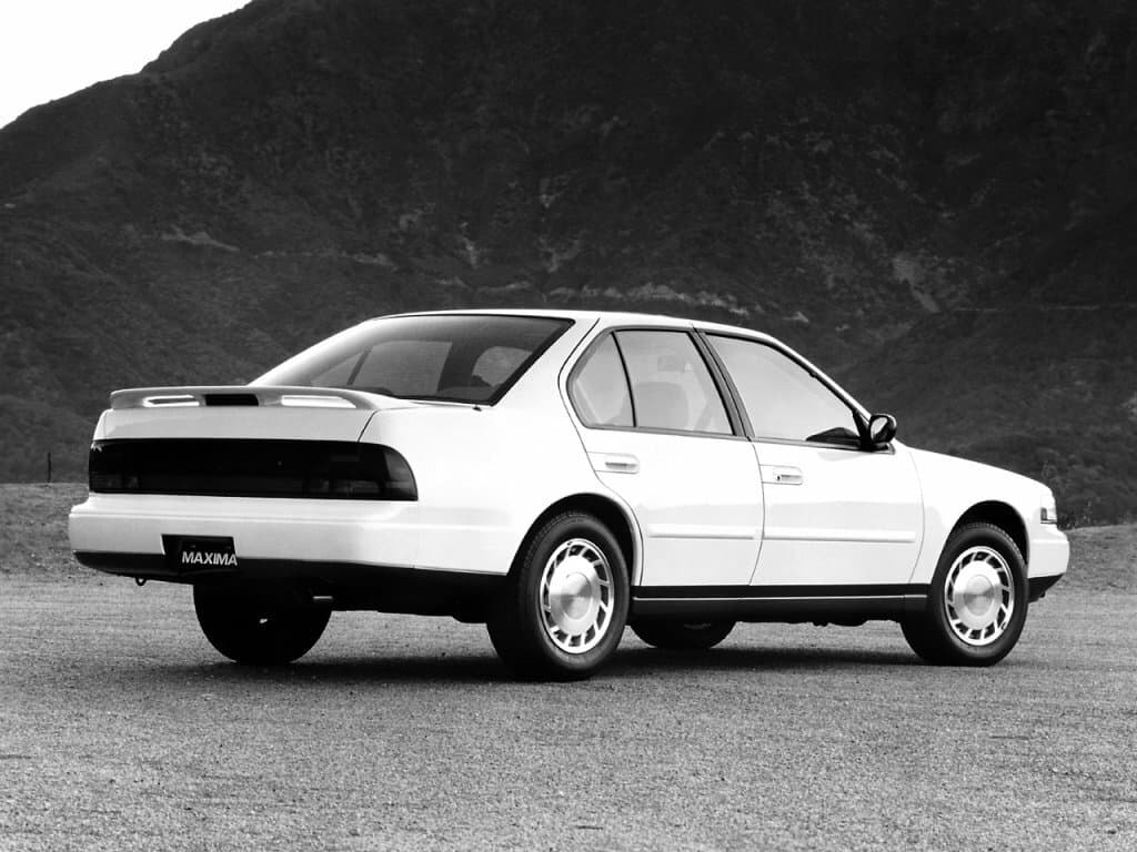 Nissan Maxima III (J30) — 3/4 arxadan