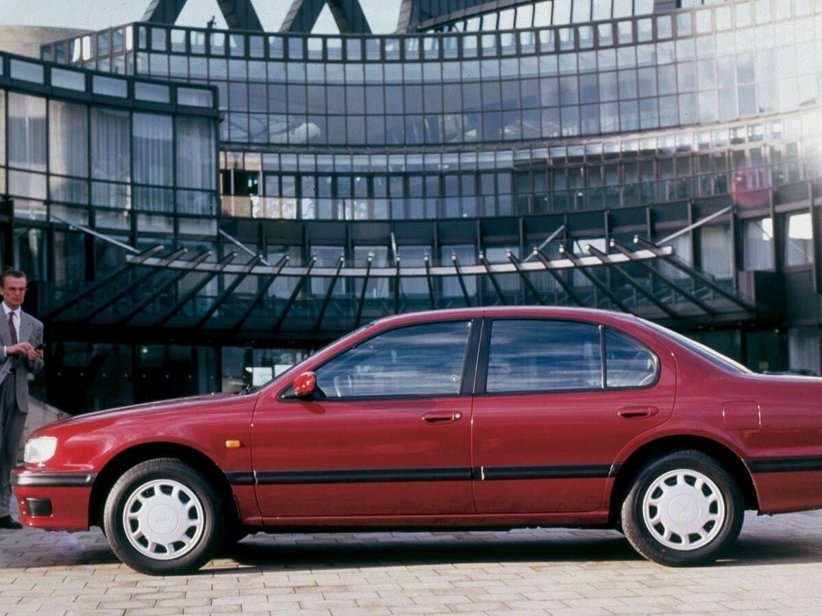 Nissan Maxima IV (A32) — Yandan